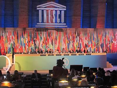 Cuba, Member of UNESCO Committee for Safeguarding Cultural Heritage 