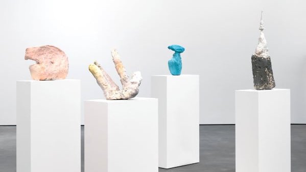 David Zwirner Paris. Franz West