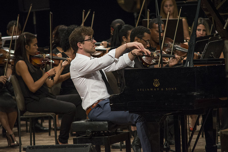 Pianista Joachim Horsley