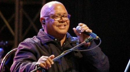 Concierto de Pablo Milanés en el teatro Karl Marx