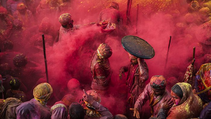 The celebration of love in the manner of Cristina García Rodero