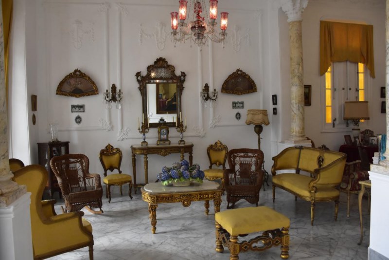 interior de la casa del vedado