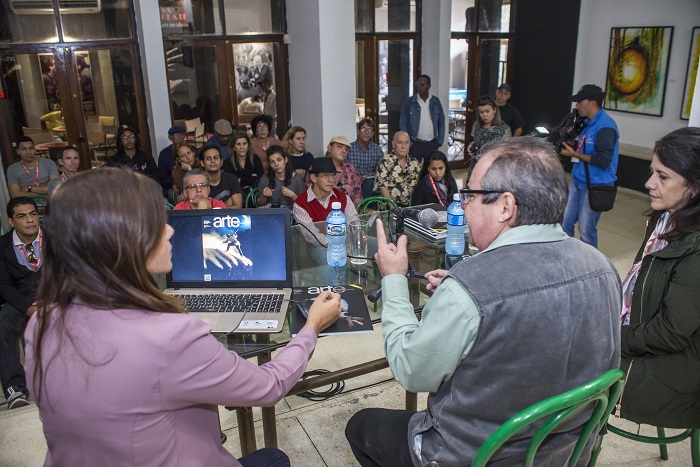 Presentación de Arte por Excelencias