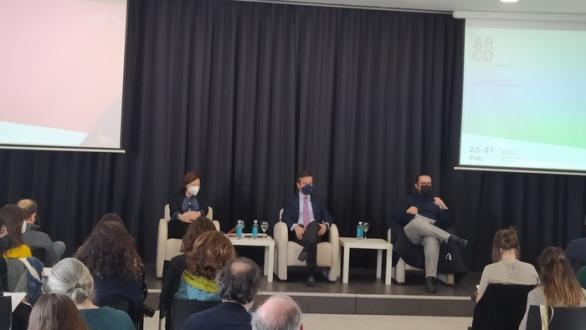 Vista de los ponentes en la conferencia de prensa de ARCO 2022