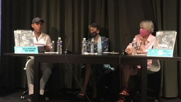 presentación del catálogo de Lesbia Vent Dumois en la Feria del Libro de La Habana 2022