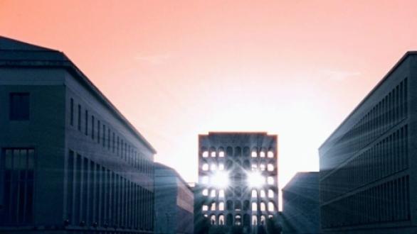       Laurent Grasso, Still from Soleil Double, 2014, 16mm film digitized, 11 minutes, looped. © Laurent Grasso