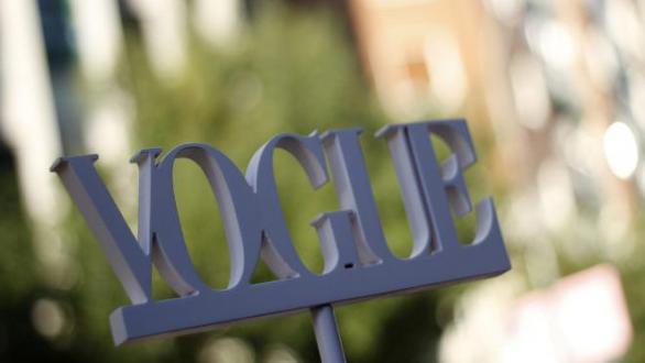 logo vogue