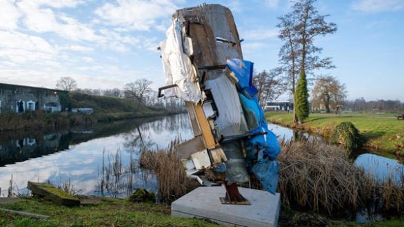Peter Buggenhout, On Hold 20, 2021 © Courtesy the Artist, Foto Mischa Keijser