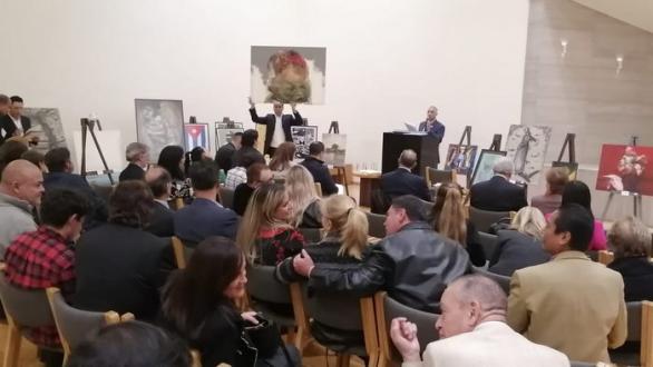 Vista de la subasta de arte contemporáneo cubano en México