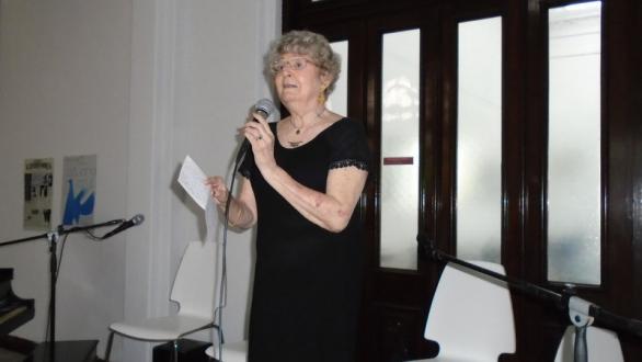 Carmen en el homenaje 