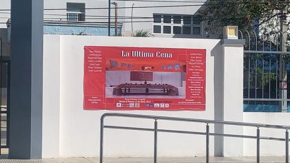 cartel de la última cena en espacios citadinos 