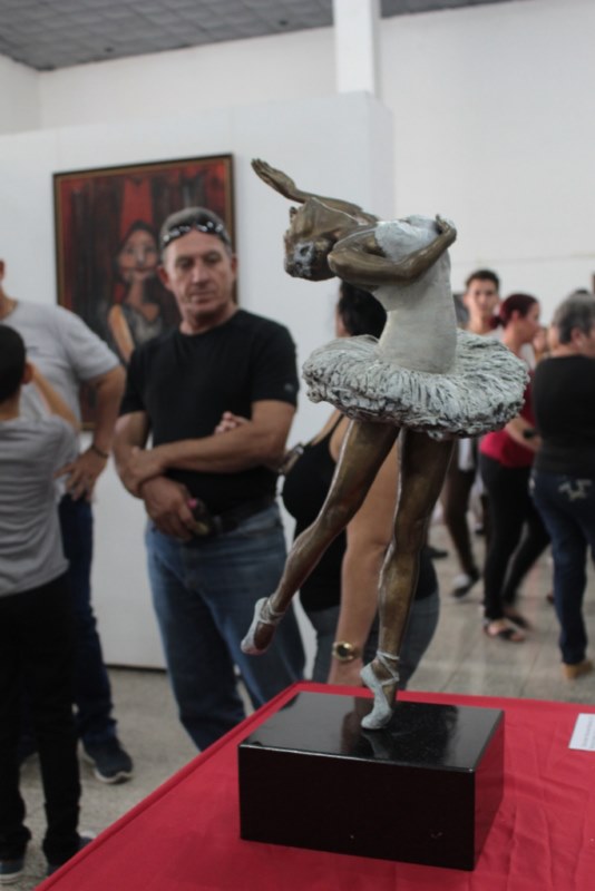 Alicia Alonso in the expressionist line of Nelson Domínguez