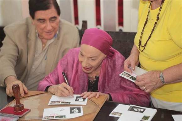 Alicia Alonso rinde homenaje a Marius Petipa