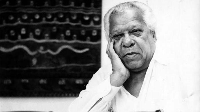 Guillén en la raíz 