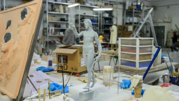 El Greco's Cristo resucitado in Factum's workshop © Oak Taylor-Smith for Factum Foundation