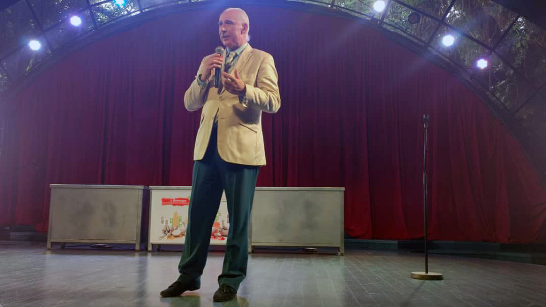 Presidente del Grupo Excelencias, señor José Carlos de Santiago