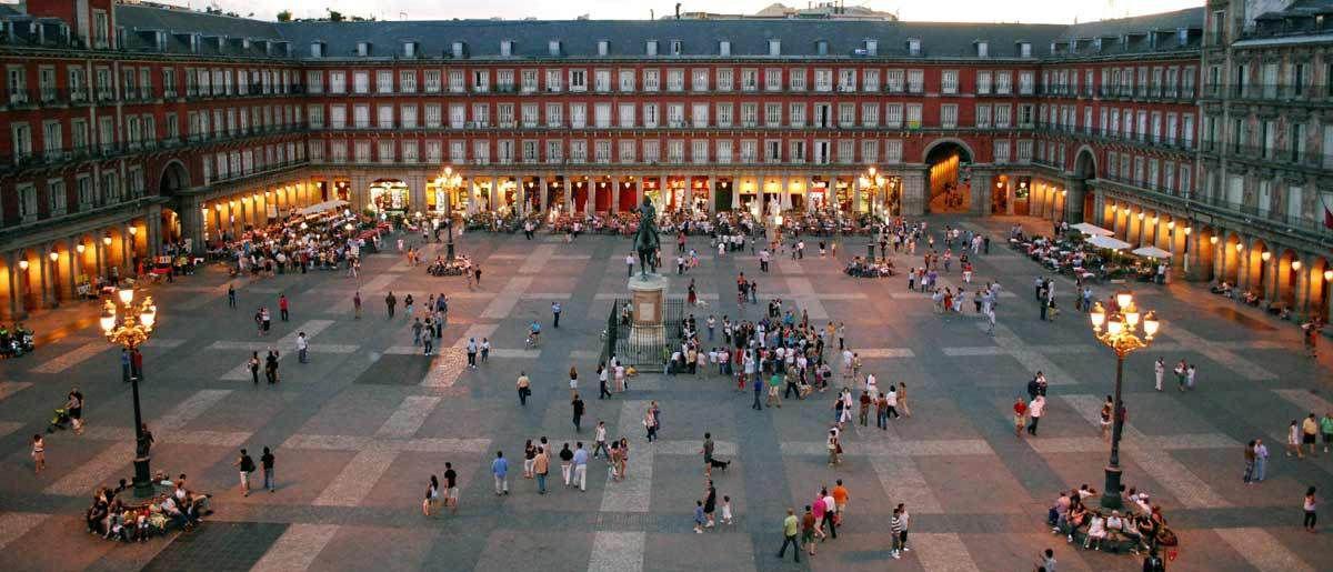 El Ayuntamiento de Madrid, Samsung y PHotoESPAÑA celebrán el IV centenario de la Plaza Mayor con Retrátate 