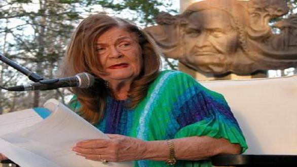 Carilda Oliver Labra