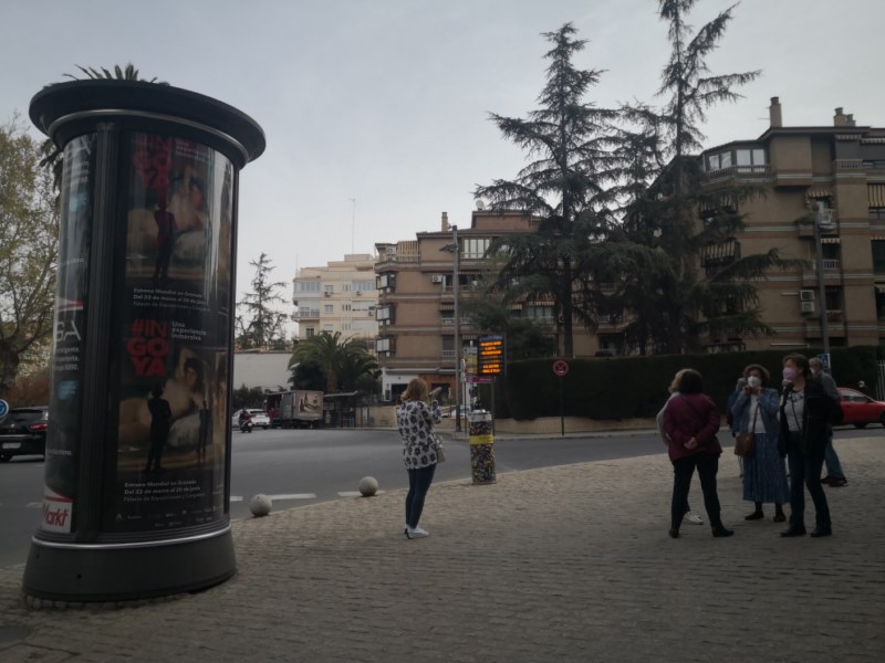 Anuncio de la exposición inmersiva #INGOYA en Granada