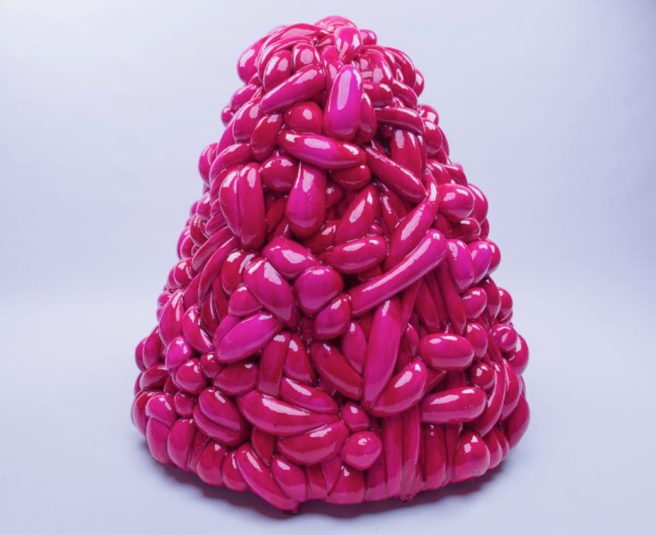 Crimson Tart 74_h_x51x51cm 220lbs 