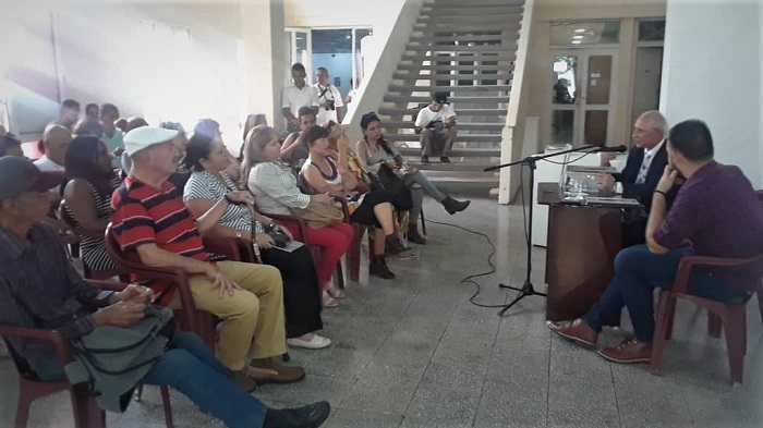 Presentation of Arte por Excelencias magazine, edition 44