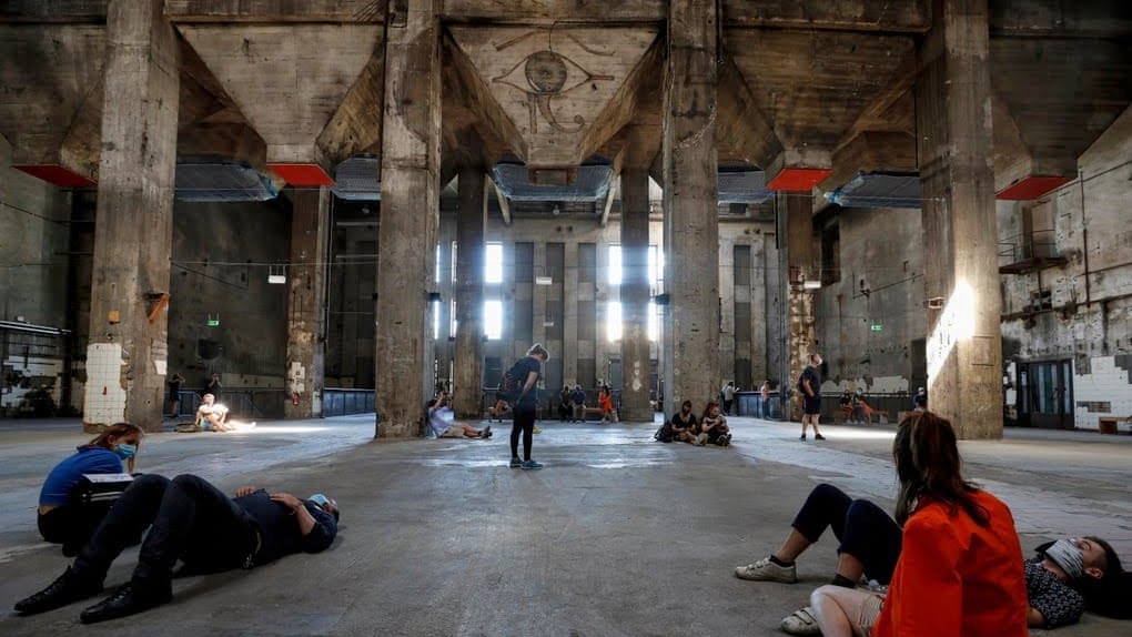 De club nocturno a galería de arte 