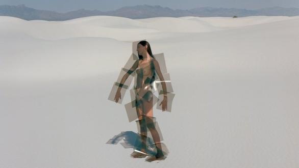  156 / 5.000 Synchrodogs, Supernatural, presentada por Dymchuk Gallery (Kiev, Ucrania) como parte del pabellón ucraniano en VOLTA Nueva York. Cortesía del artista y la galería.