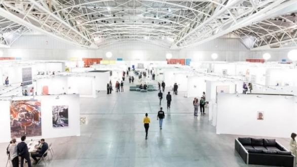 Vista del pabellón donde se desarrolla Artissima