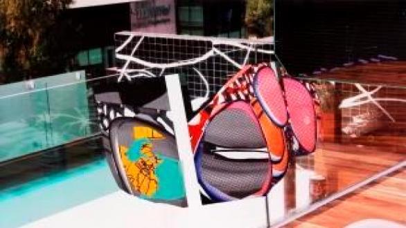 Tríptico Payseyes 2B 2016  Luis Gordillo  160,72 x 111 cm.  Fotografía digital sobre lienzo-canvas Hahnemühle con pigmentos minerales.  Epson K-3  Intervenida posteriormente por el artista con pintura acrílica.  Edición 5 ejemplares