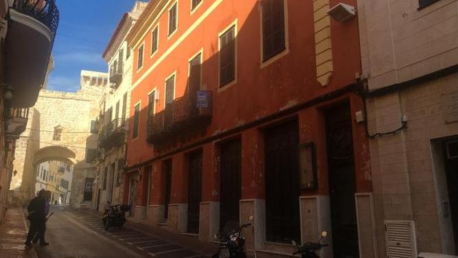 Galería Cayón abre nuevo espacio en Mahón 