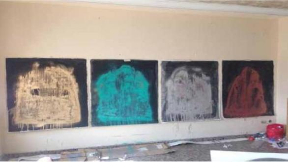 Máscaras, 2016  Tríptico. 130 x 100 cm. – 4 unidades Óleo y spray sobre papel