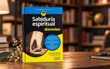 Paula López Espinosa explora las huellas del pasado y la búsqueda de sentido en Sabiduría espiritual para dummies