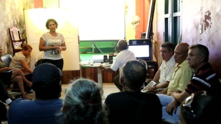 Taller sobre Artes Plásticas en Holguín