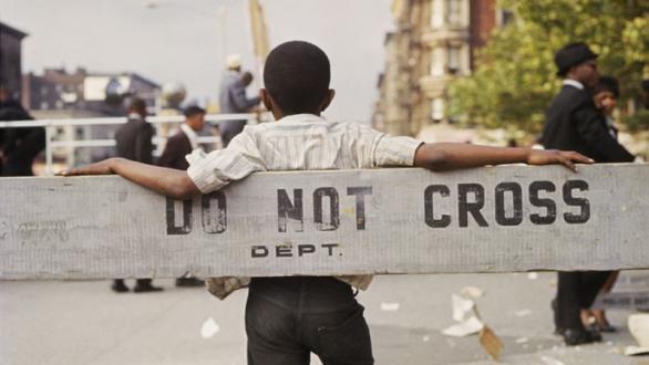Gordon Parks, Untitled, Harlem, 1963.