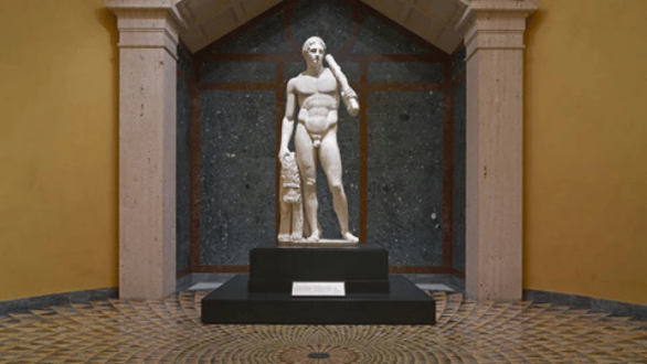 el significado del desnudo en la escultura griega
