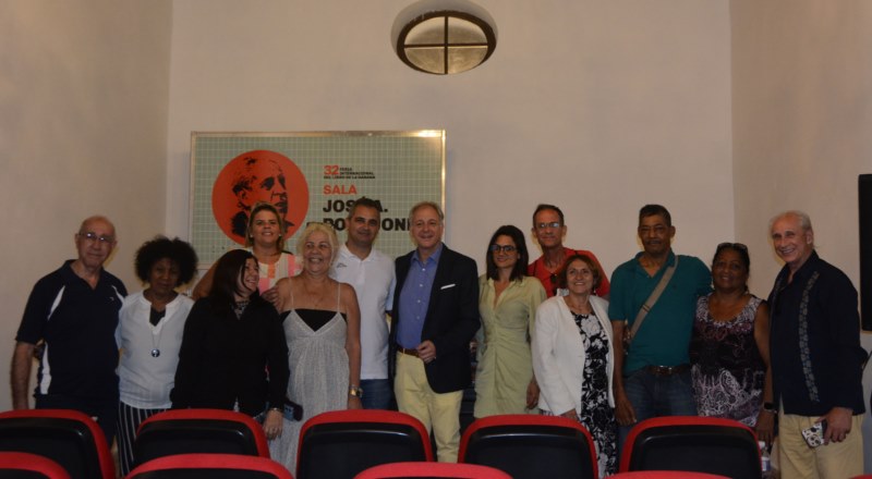 asistentes a la presentación de [R]evoluciona tu prevención de riesgos laborales