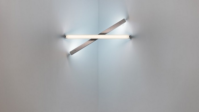 David Zwirner Paris. Dan Flavin