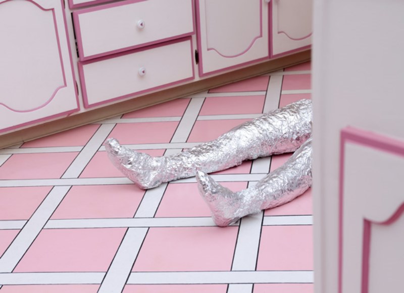 Juno Calypso, Die Now, Pay Later, 2018 Courtesy l'artista e TJ Boulting  