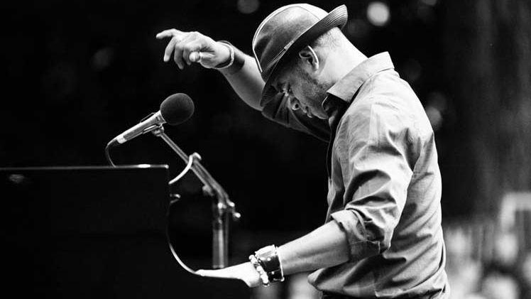 Virtuous Cuban Musician Closes Jazz Plaza Festival