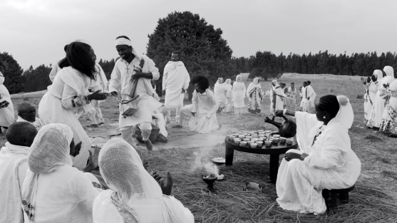 YATREDA-The-coffee-you-drink-while-running-will-disappear. Load Gallery 