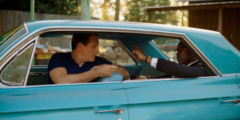Actores en el cadillac de Green Book