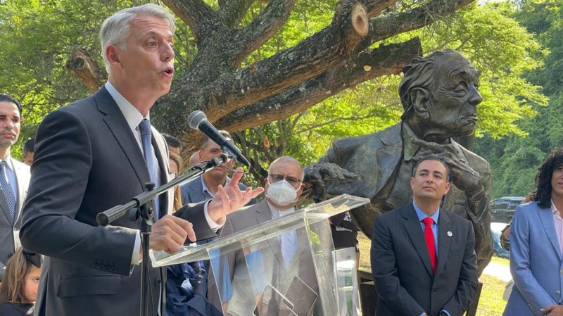 Palabras del Encargado de Negocios de la Embajada Argentina, Eduardo Porretti 