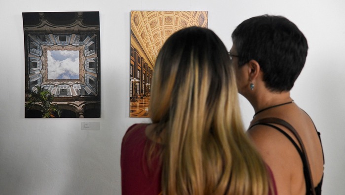 "Indiferente a nada". El rescate fotográfico de una ciudad