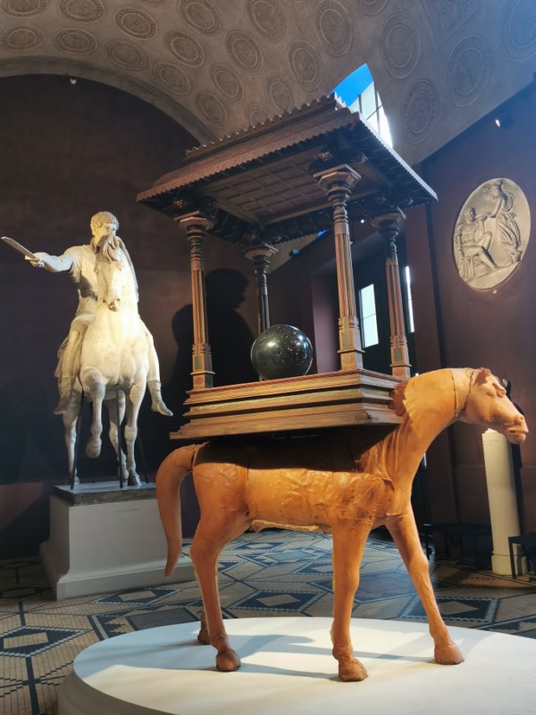 The past, the present and the future 