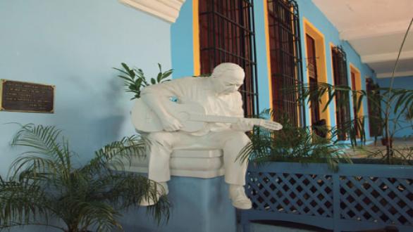 Open-air gallery