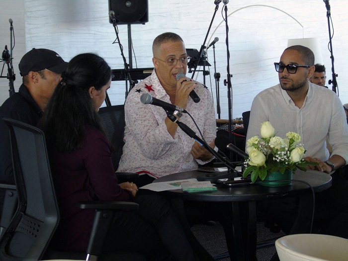 Presentación del disco de Isaac Delgado