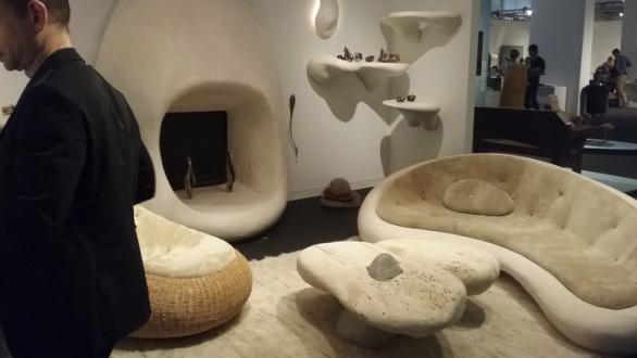 Piezas de una sala hechas en piedra Desing Miami 2019