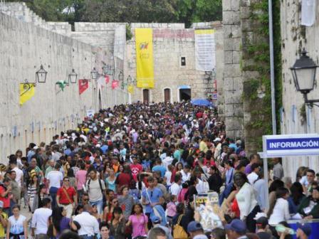 Uruguay to Take Literature, Cinema, Theater, Music at Cuban Fair 