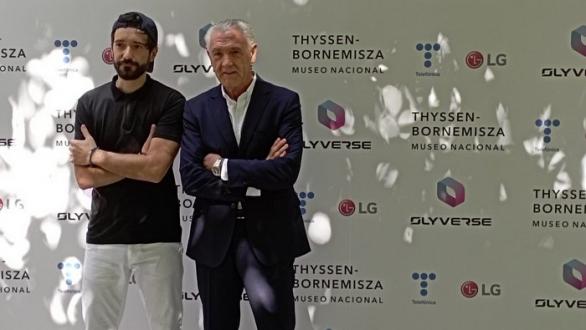 Carlos Grenoir junto a Evelio Acevedo, director del Museo Thyssen-Bornemisza. Foto cortesía del autor