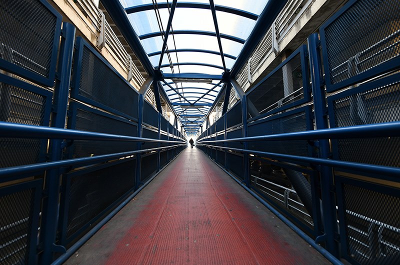 Obra de Joãozero en la exposición “Entre el silencio y la realidad” en la Galería Nuno Sacramento